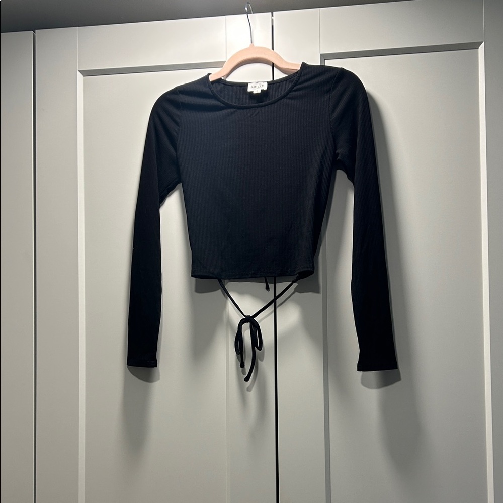 Le Lis Black Tie-Back Crop Top